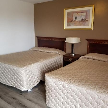 Richard Lake Motel Coniston 外观 照片