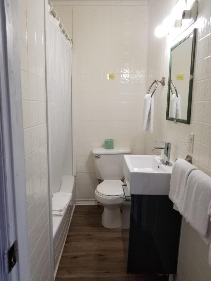 Richard Lake Motel Coniston 外观 照片